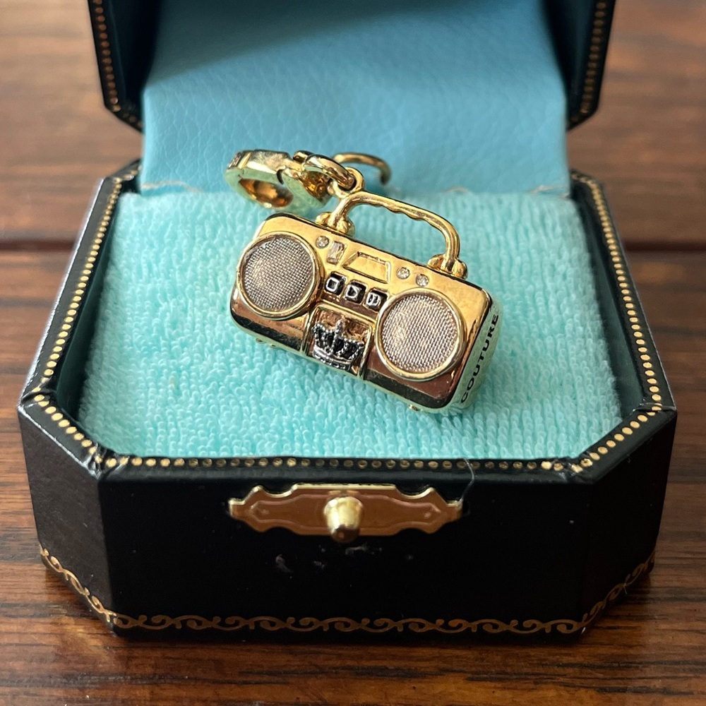 Juicy Couture Gold Radio Stereo Boombox Charm Rare/Retired